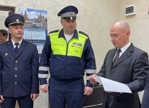 На год продлено передвижение по территории России с абхазскими правами