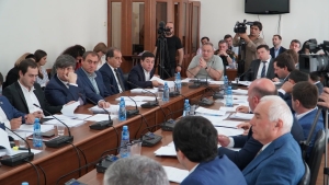 ПАРЛАМЕНТ ПРИНЯЛ РЕШЕНИЕ ОБ ОТСРОЧКЕ ДО 31 ДЕКАБРЯ 2023 ГОДА ВВЕДЕНИЯ МИГРАЦИОННОЙ КАРТЫ