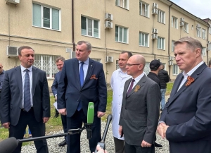 Сергей Кириенко посетил Республиканскую больницу в Сухуме