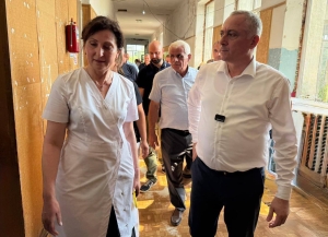 Бадра Гунба совершил рабочую поездку в Гудаутский район