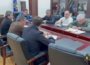 Глава МВД провел оперативное совещание по ходу расследования перестрелки в Сухуме