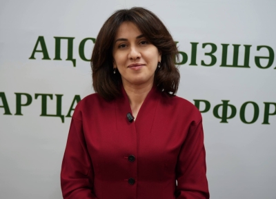 Хана Гунба поздравила учителей с профессиональным праздником